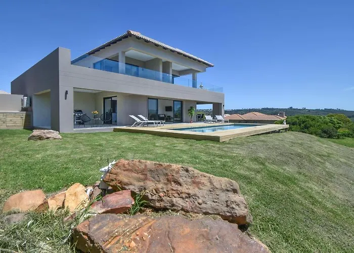 Hill House Plettenbergbay