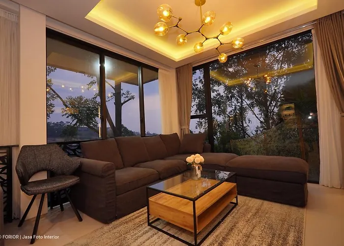 Villa Wezu Dago Village Bandung