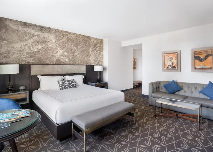 Family Hotel: Hotel Van Zandt