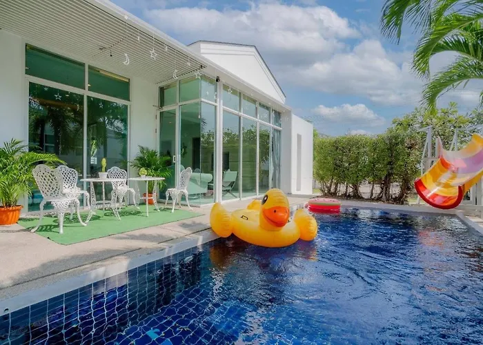City Beach Cha-Am Pool Villa