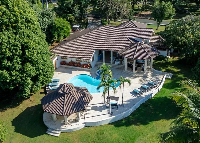 Villa Maud