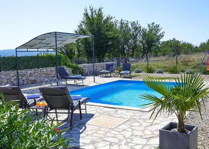 Otok Krk Villa Niko Pet Friendly 200 M From Hidden Sandy Beach Pets Stays For Free
