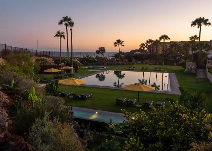 11 Holiday Homes