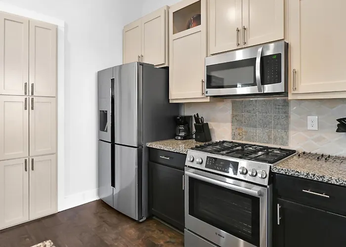Relax In Htx Pool,15Ppl,4Br,4B