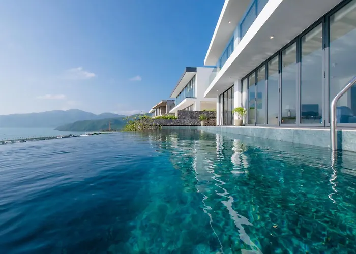 Promotion Early Booker Ocean Front Villa 500M2 With 4 Bedrooms And Swimming Pool