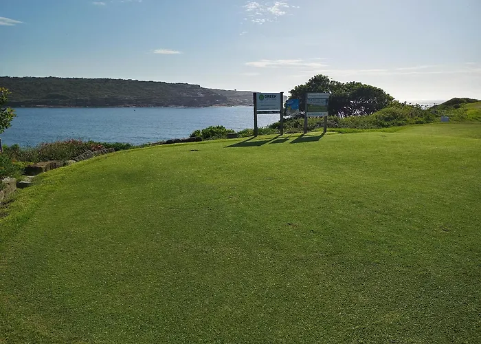 Brand New Vip Luxury 5/5 Star Beachside Escape
