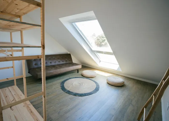 Hotel perto da faculdade: Lapoint Surf Camp Ericeira