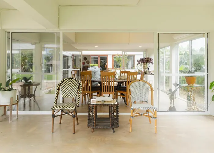 Phi Private Villa: Luxury Thai With Riverview