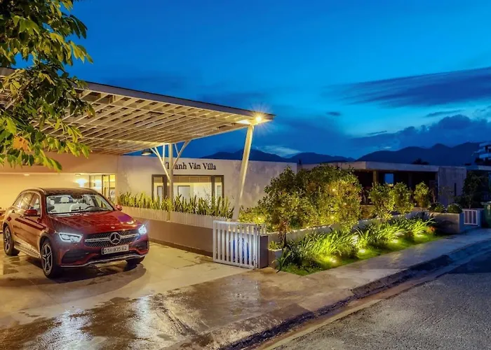 Nha Trang Oceanfront Luxury Villa Anh Nguyen