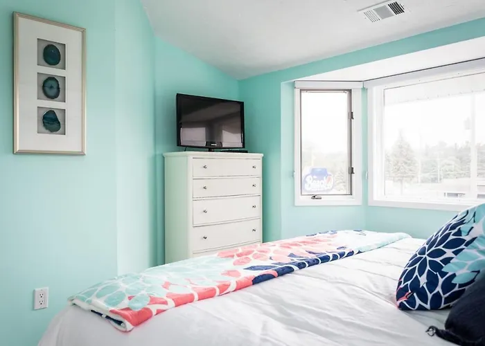 Beach 321 With Vaulted Ceilings Pool Hot Tub And Stunning Views From Private Deck
