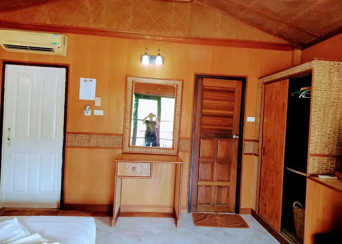 Bow Thong Beach Resort