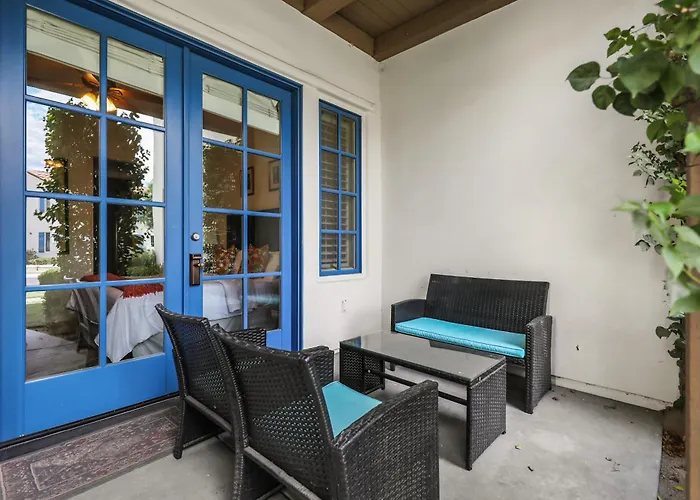 Luxurious Villa With Majestic Mountain View, 12 Pools, Spas, Ground Floor
