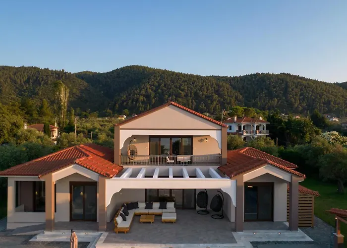 Epavli Alexandros Luxury Villa