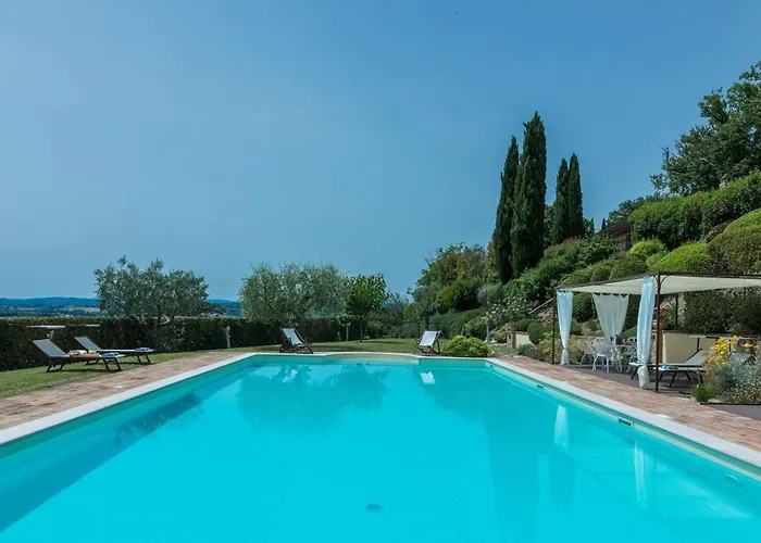 Il Borgo 16, Emma Villas