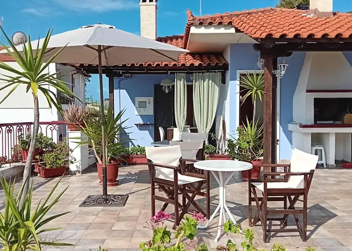 La Mira House