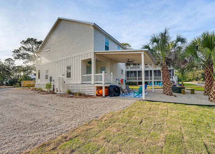 Near State Parks: Carrabelle Home W/ Beach Access!