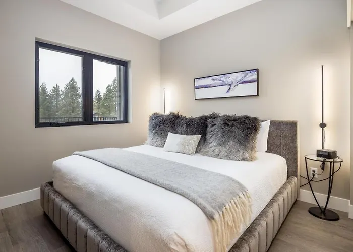 Central Condo With Suncadia Pool Access