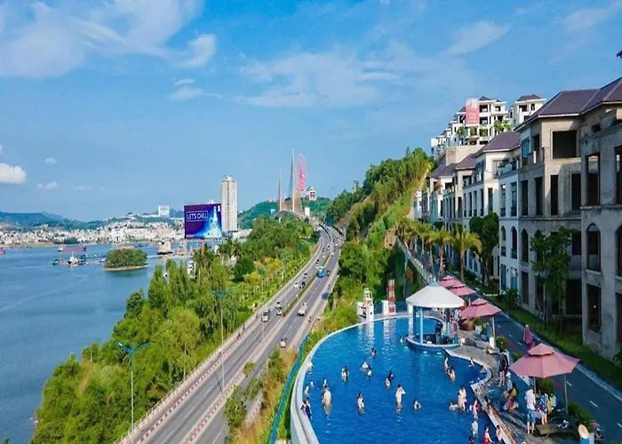 Chuỗi Villa 8 Ngủ Đồi Đức Dương - Trung Tâm Bãi Cháy