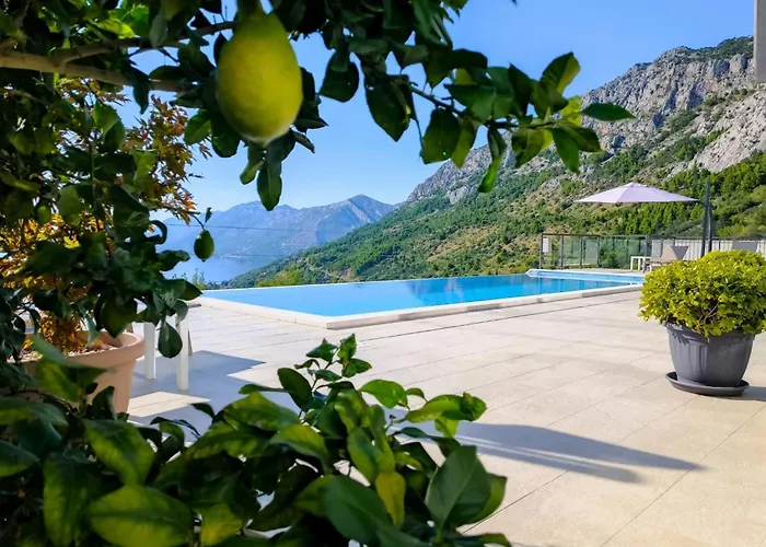Villa Skyview Mit Infinitypool Und Panorama Meerblick