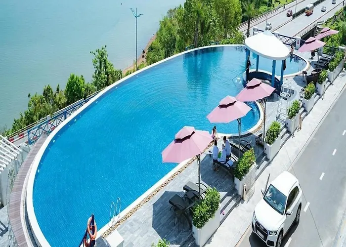 Chuỗi Villa 8 Ngủ Đồi Đức Dương - Trung Tâm Bãi Cháy