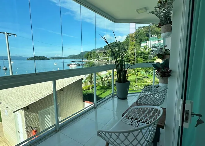 Praia Grande, Angra dos Reis