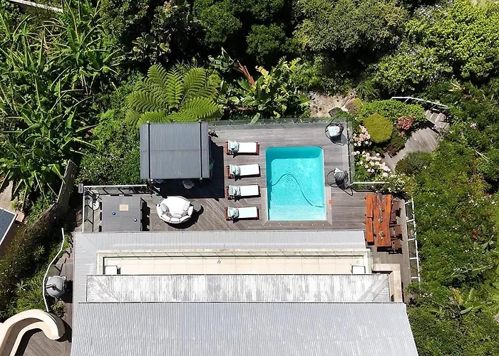 Lasalle Holiday Home