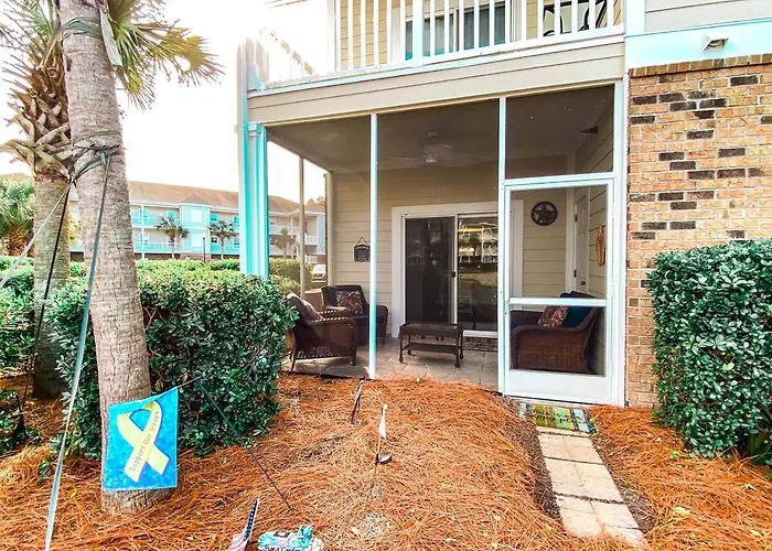 Lakefront At Barefoot Resort W Massive Waterfront Pool Close To Beach