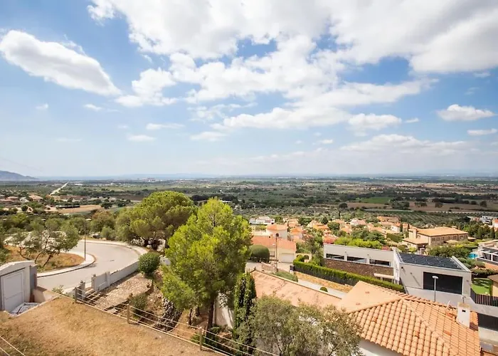 Villa Luxueuse, 2 Piscines, Spa Et Salle De Sport, 5 Chambres, 4 Salles De Bain