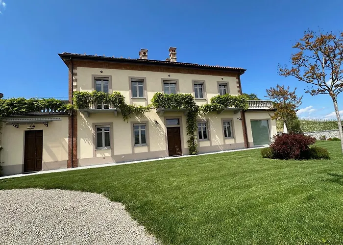 Villa Leolo' Monforte d'Alba