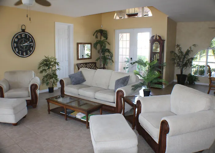 Cape Coral Wildlife Views-Heated Pool-Pet Friendly