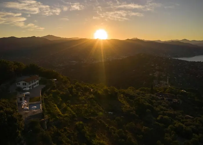 Villa Belvedere By Il Leccio Luxury Resort