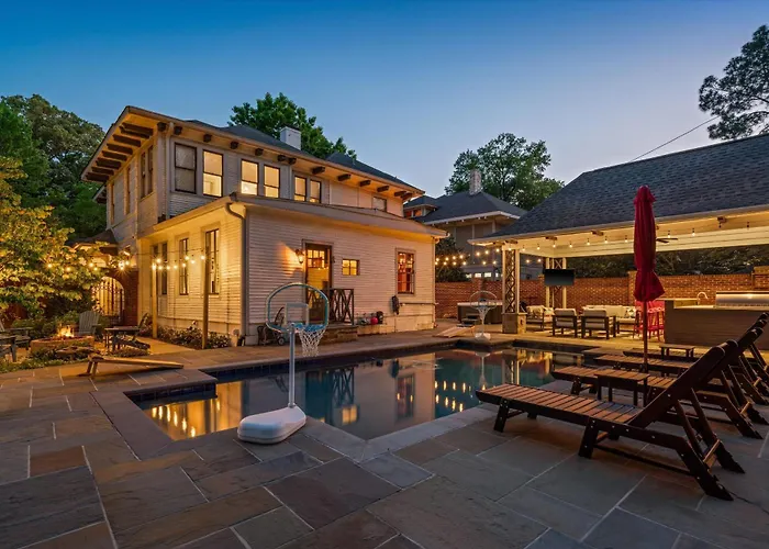 Pool Outdoor Tv Fire Pit Game Room