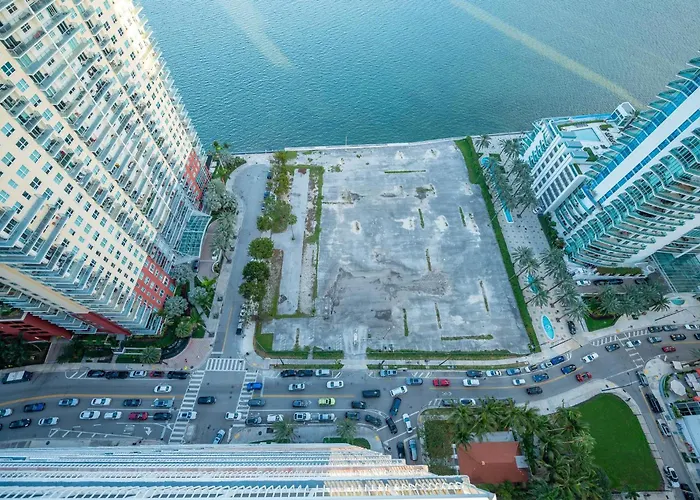 Bnb Hyperion - Luxe 3B Condo W City & Ocean Views