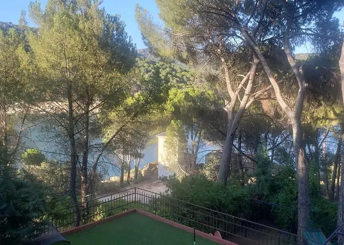 Villa Del Almirante