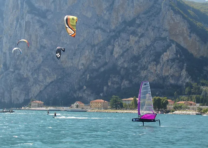 Campione Univela Rooms & Beds - Private Beach