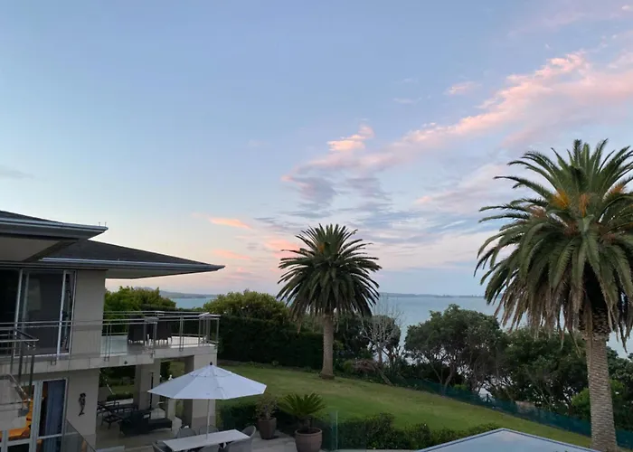 Mellons Bay Retreat