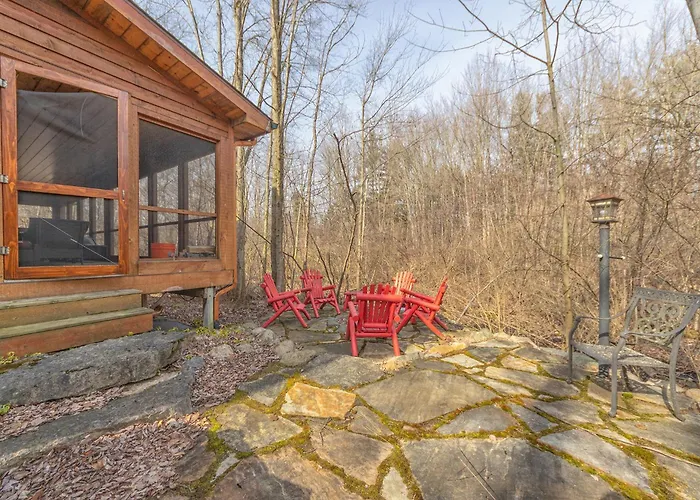 The Great Escape - Cabin With Shared Pool Access