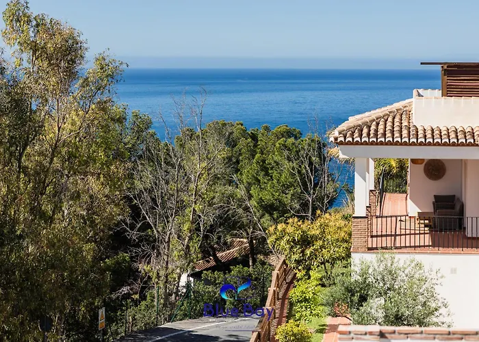 Atmosphere Luxury Detached House With Private Pool