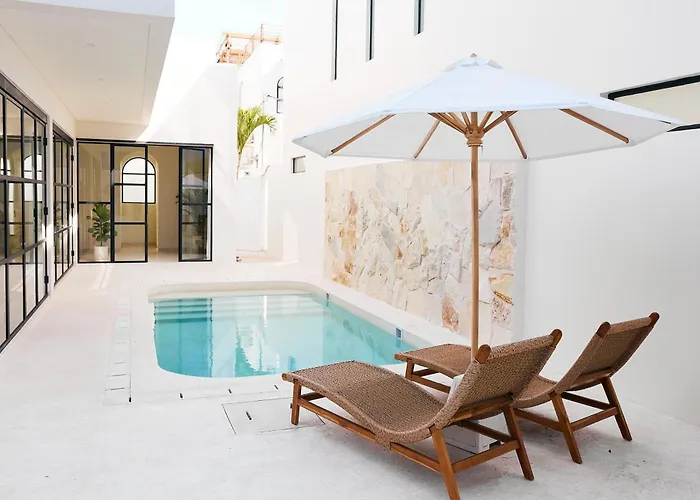 Casa Mona - Luxury 3 Bedroom Villa In Bingin