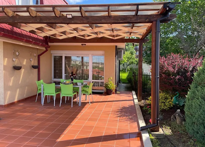 Villa Omnia