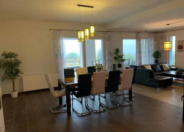 Balatonview - Villa Myriam
