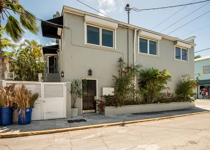 Vacation rental: Pescado Penthouse On Duval