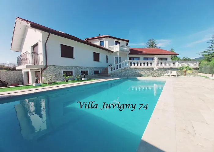 Villa 5*, 15 personnes, Piscine à 20 min de Genève