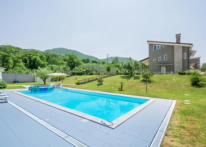 Villa Serandra Luxury