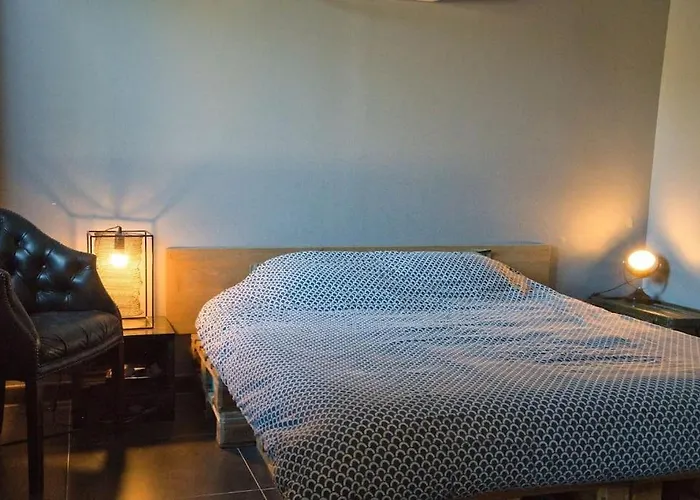 Maison atypique avec piscine le loft 248