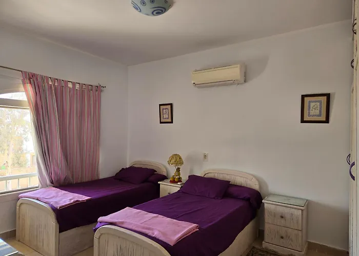 Marina Wadi Degla Villa Duplex 4 Bedrooms