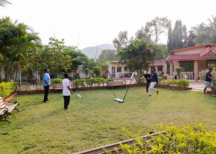 Karjat Retreat 4Bhk Pvt Farmhouse