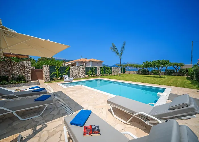 Τheano Villa
