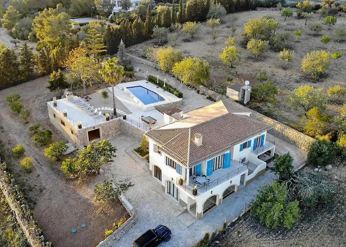 C'An Gomez - Pool - 8P