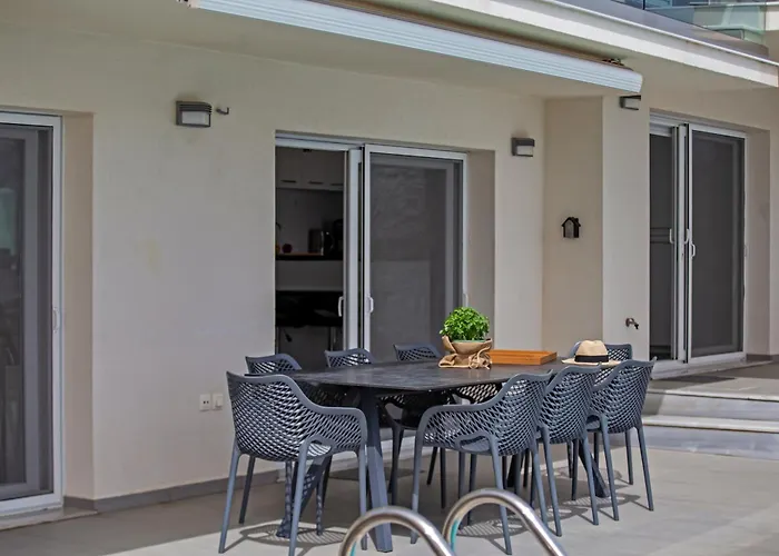 N&L Villas
